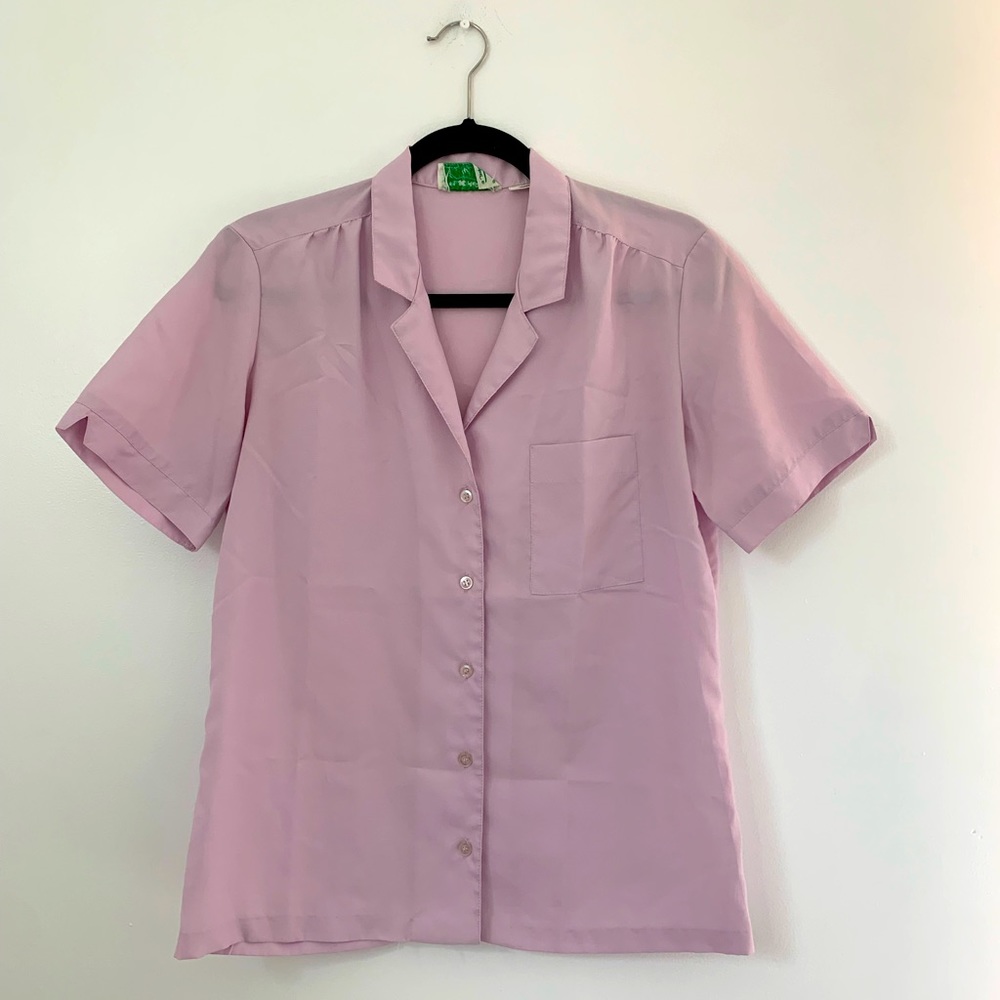 Lavender Vintage Silkmania by Lady Manhattan Short Sleeved Polyester Blouse